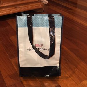 Vineyard Vines bag
